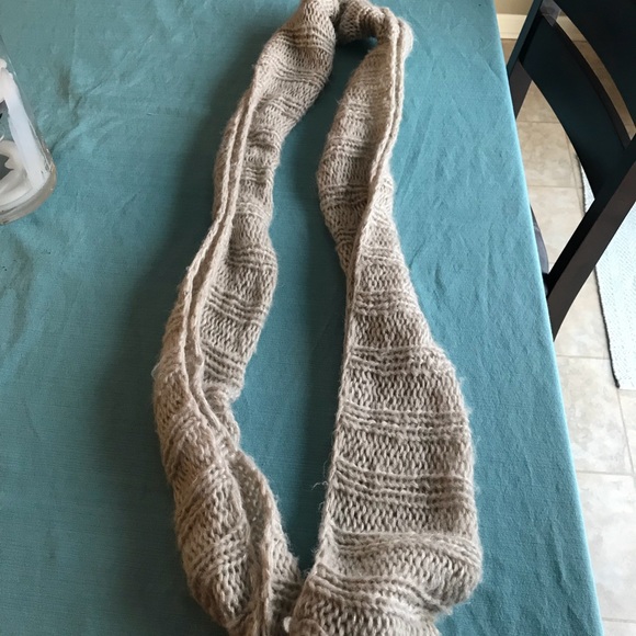 Infinity scarf bundle - Picture 4 of 5